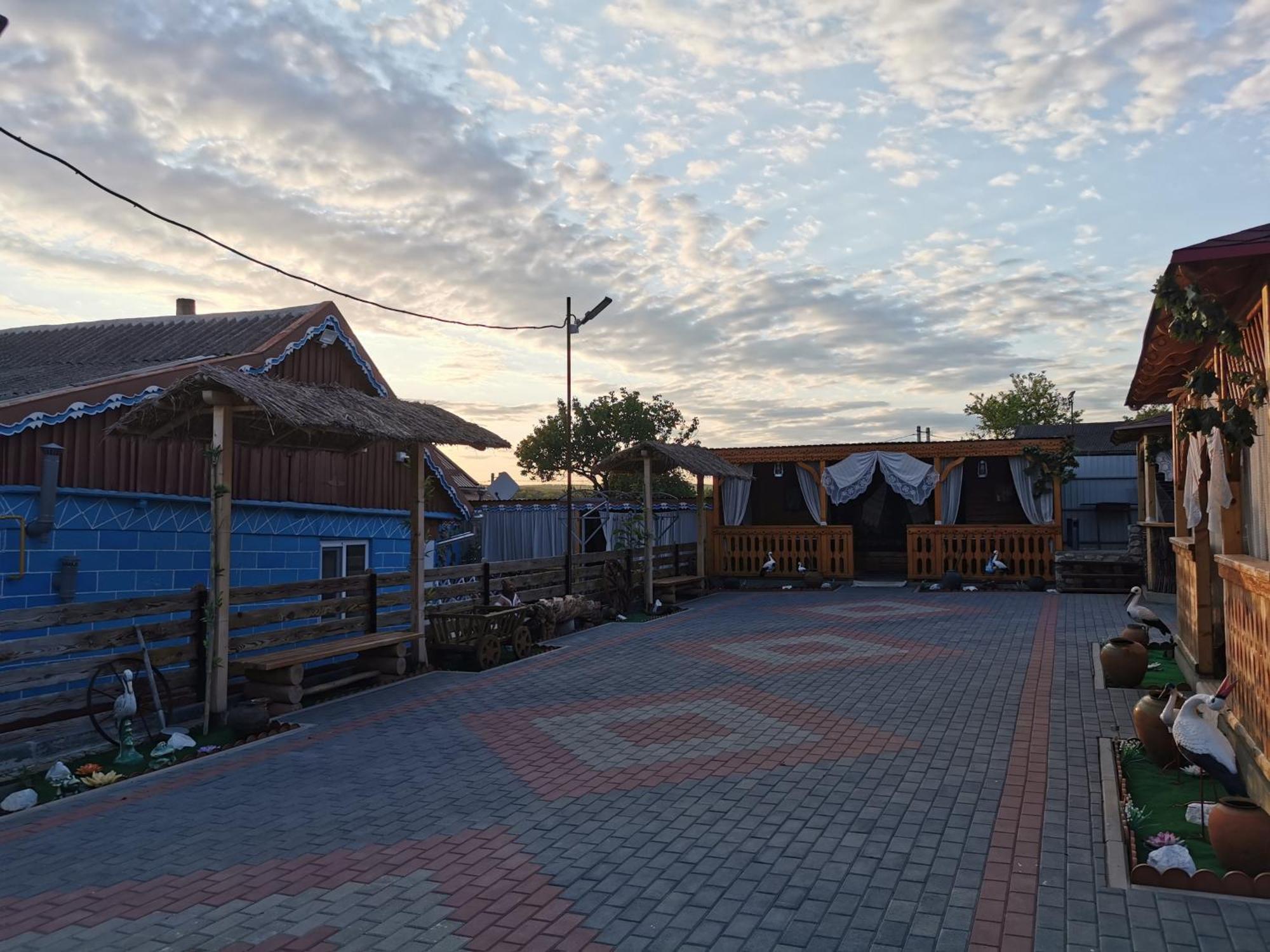 Bed and Breakfast La Madalina Selemet Екстер'єр фото
