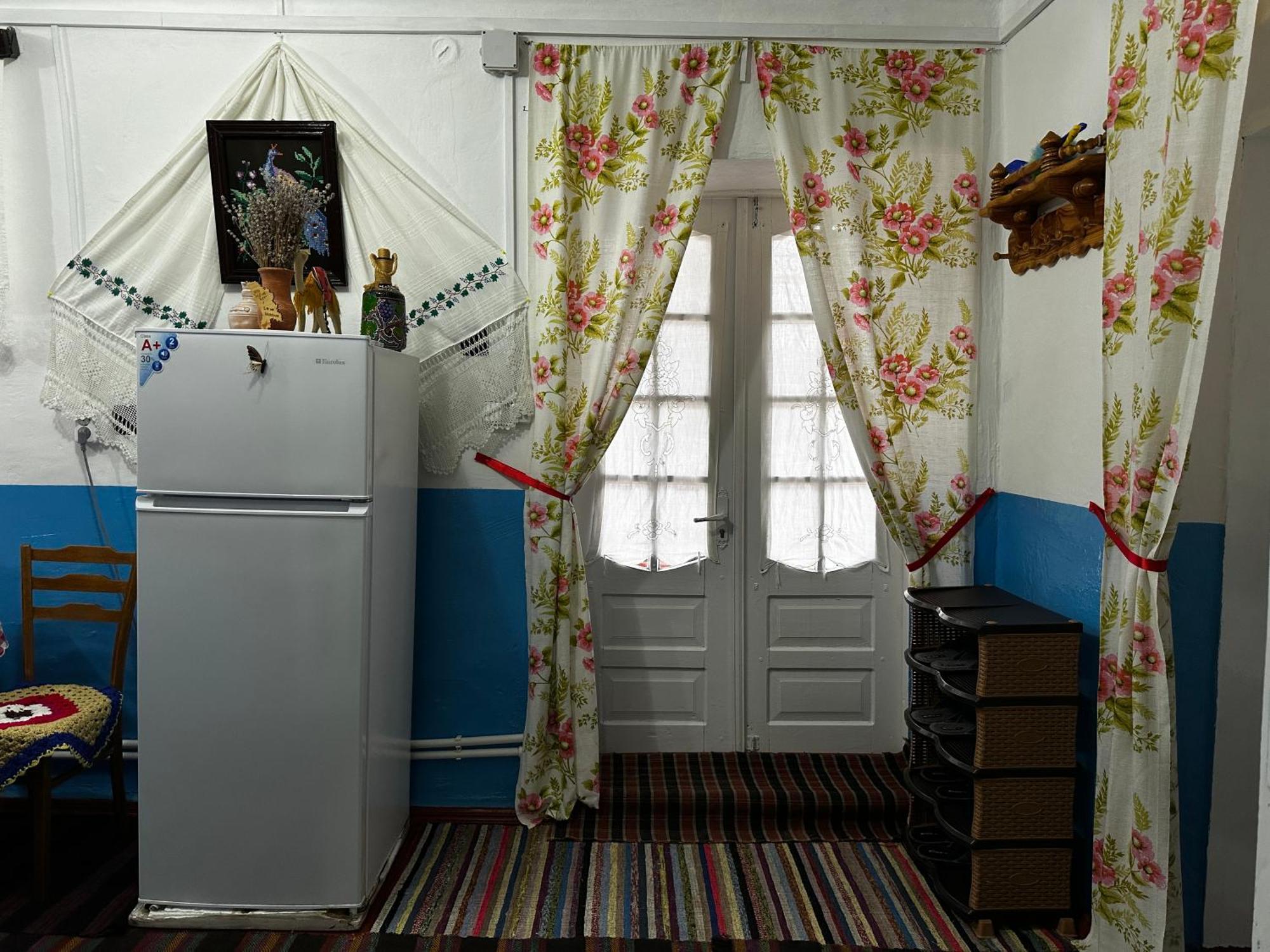 Bed and Breakfast La Madalina Selemet Екстер'єр фото
